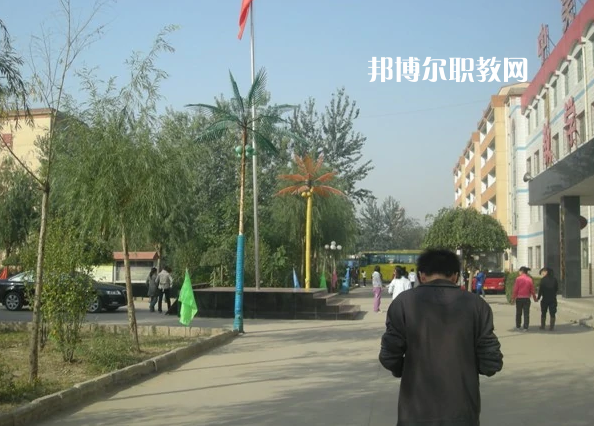 石家莊中美經(jīng)貿(mào)中等專業(yè)學(xué)校2022年報名條件、招生要求、招生對象