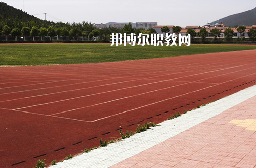 江蘇省徐州財經高等職業(yè)技術學校2022年招生辦聯(lián)系電話