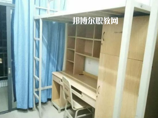江蘇省蘇州絲綢中等專(zhuān)業(yè)學(xué)校2022年宿舍條件