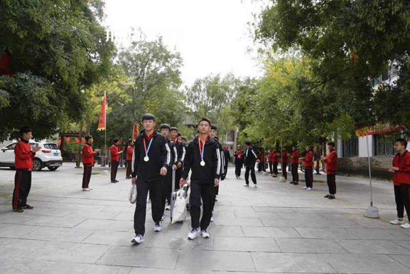 平?jīng)鲠轻嘉奈鋵W(xué)校2022年報(bào)名條件、招生要求、招生對(duì)象