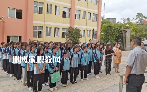遵義市紅花崗區(qū)經(jīng)濟職業(yè)技術(shù)學校2022年報名條件、招生要求、招生對象