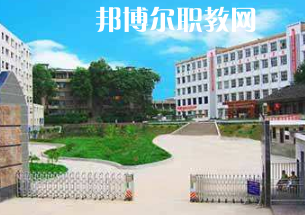 重慶市墊江縣第二職業(yè)中學(xué)校2022年報(bào)名條件、招生要求、招生對(duì)象