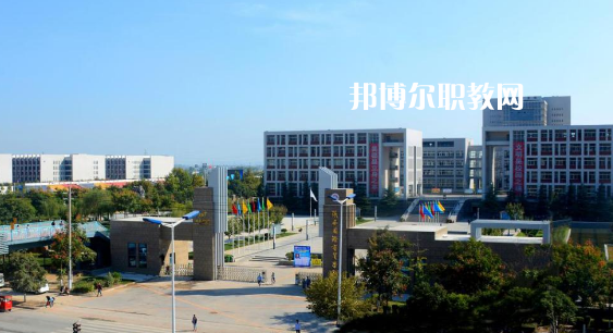 陜西國(guó)際商貿(mào)學(xué)院附屬中職校2022年報(bào)名條件、招生要求、招生對(duì)象