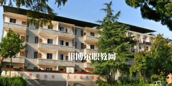 金臺區(qū)職業(yè)教育中心2022年招生要求，報(bào)名條件