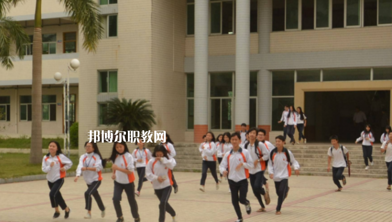 汕頭潮陽(yáng)區(qū)職業(yè)技術(shù)學(xué)校2022年報(bào)名條件、招生要求、招生對(duì)象