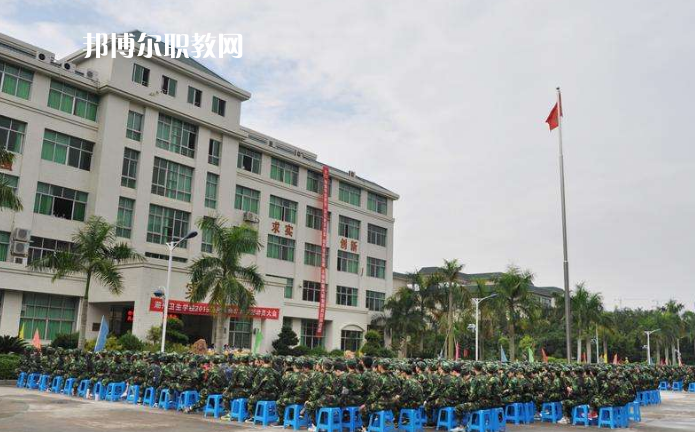 廣東省潮州衛(wèi)生學校2022年報名條件、招生要求、招生對象