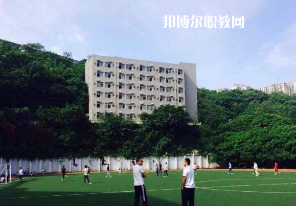 重慶九龍坡職業(yè)教育中心2022年報名條件、招生要求、招生對象