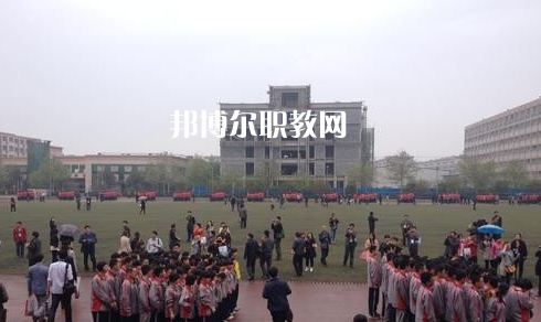 青龍職教中心2022年報名條件、招生要求、招生對象