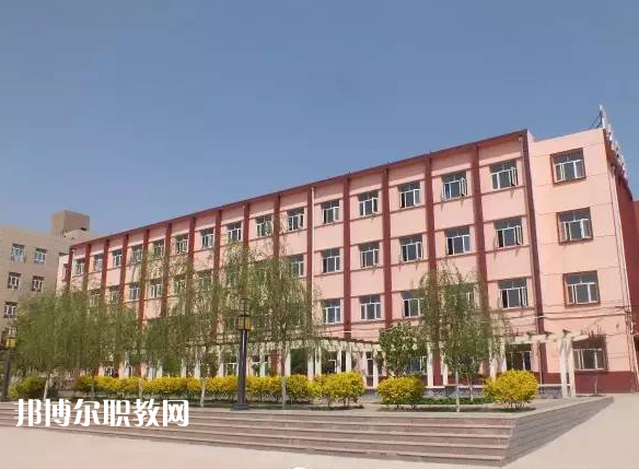張家口工程技術(shù)學(xué)校2022年報名條件、招生要求、招生對象