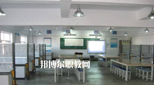 河北工程職業(yè)學(xué)校2022年學(xué)費(fèi)、收費(fèi)多少