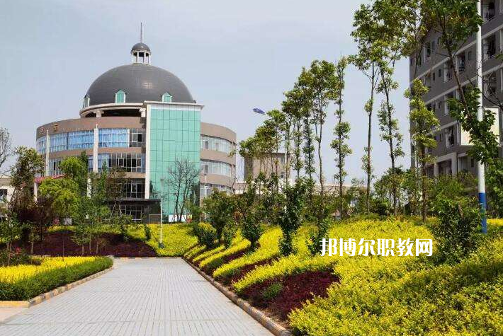 重慶涪陵區(qū)職業(yè)教育中心2022年報(bào)名條件、招生要求、招生對(duì)象