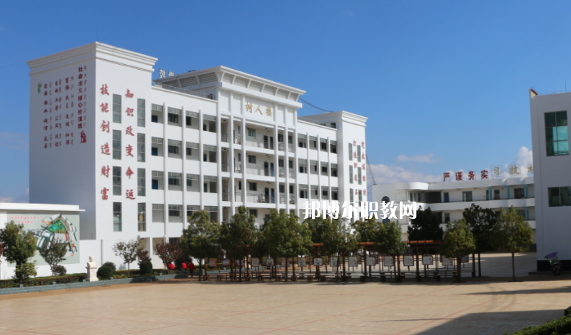 鹽源縣職業(yè)中學(xué)怎么樣、好不好