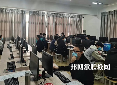 江蘇省盱眙中等專業(yè)學(xué)校2022年學(xué)費(fèi)、收費(fèi)多少