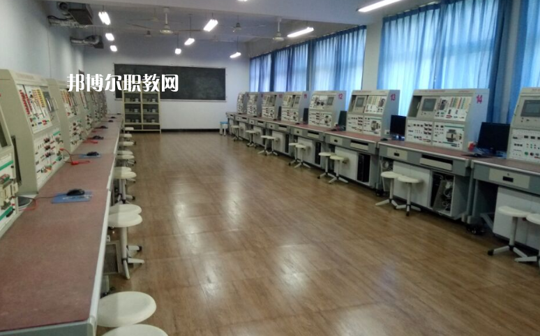 三河市職業(yè)技術(shù)教育中心2022年學(xué)費(fèi)、收費(fèi)多少