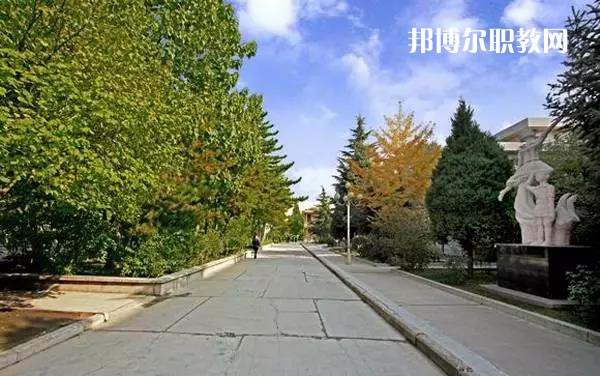 平?jīng)鰩煼秾W(xué)校2022年報(bào)名條件、招生要求、招生對象
