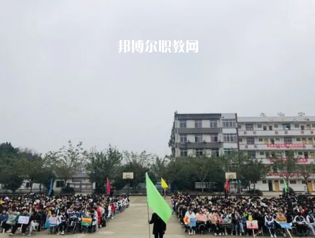 紅河州衛(wèi)生護理學校2022年學費、收費多少