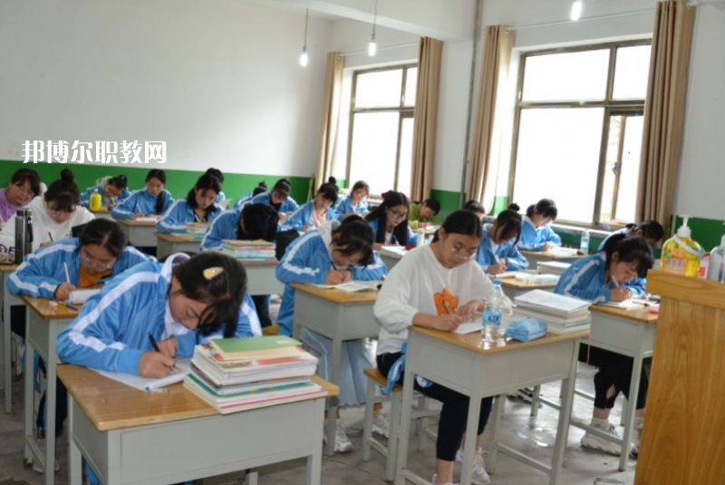 甘肅省廣播電視學(xué)校2022年報(bào)名條件、招生要求、招生對(duì)象