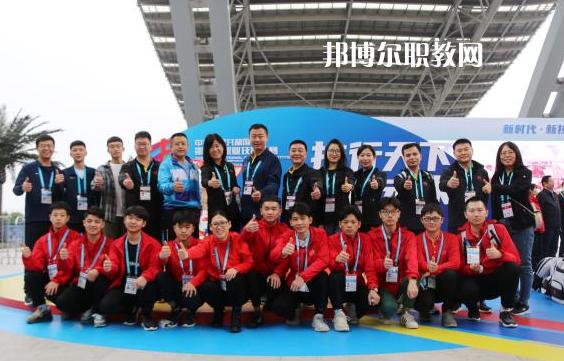 河北曲陽(yáng)雕刻學(xué)校2022年有哪些專業(yè)