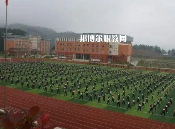 云南貿(mào)易經(jīng)濟(jì)學(xué)校2022年報(bào)名條件、招生要求。招生對(duì)象