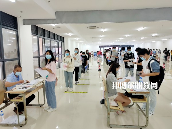 六安市職業(yè)學校(中專部)怎么樣、好不好