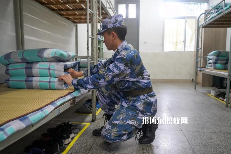 云龍縣民族職業(yè)高級中學(xué)2022年宿舍條件