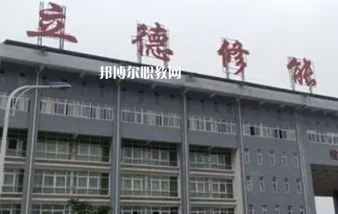 貴州興仁民族職業(yè)技術(shù)學(xué)校2022年報(bào)名條件、招生要求、招生對(duì)象