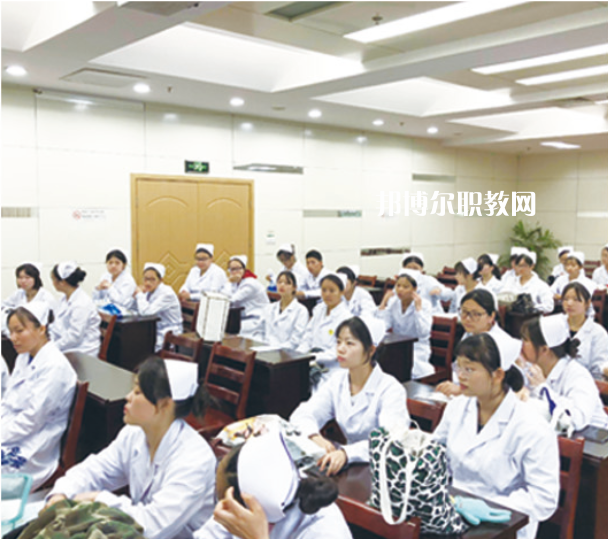 無(wú)錫協(xié)新技工學(xué)校2022年報(bào)名條件、招生要求、招生對(duì)象