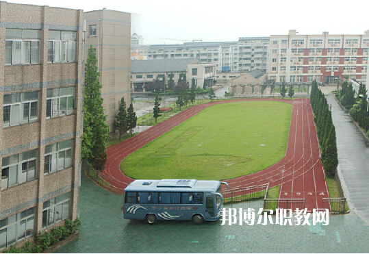 揚(yáng)州市弘揚(yáng)中等專業(yè)學(xué)校2022年報(bào)名條件、招生要求、招生對象