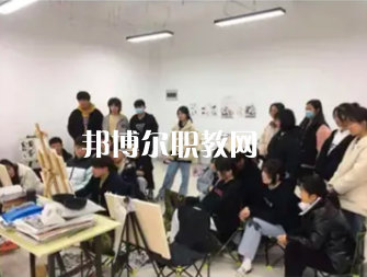 池州江南工業(yè)學(xué)校2022年報(bào)名條件、招生要求、招生對象