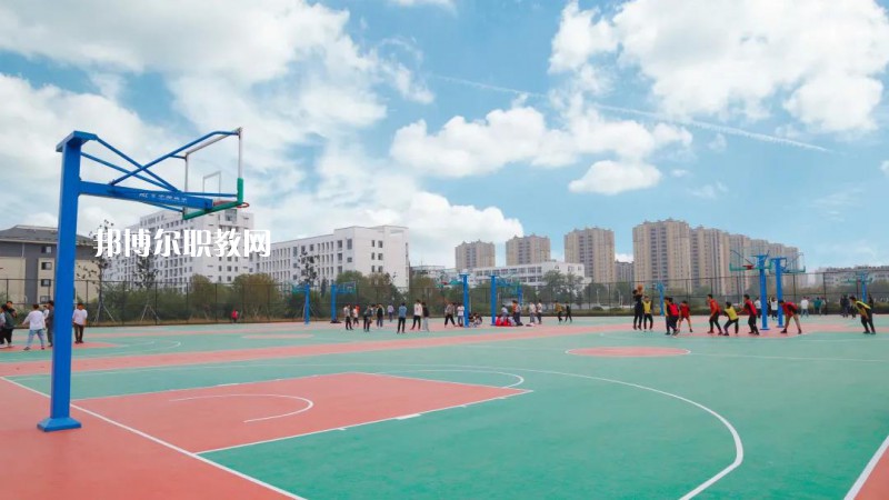 揚(yáng)州高等職業(yè)技術(shù)學(xué)校2022年報(bào)名條件、招生要求、招生對(duì)象