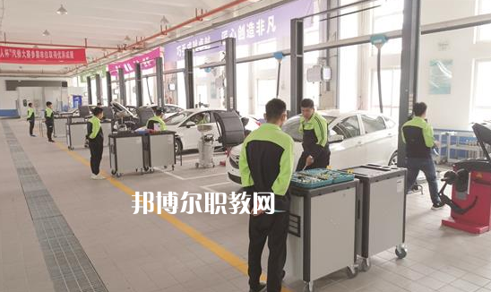 邯鄲第一財(cái)經(jīng)學(xué)校2022年學(xué)費(fèi)、收費(fèi)多少