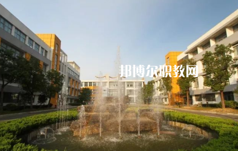 淮安文化藝術(shù)學(xué)校2022年報(bào)名條件、招生要求、招生對(duì)象