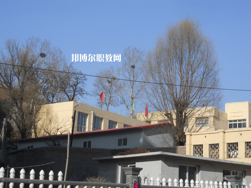 承德通達中等專業(yè)學校2022年報名條件、招生要求、招生對象