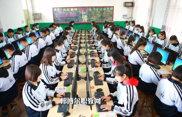 唐山市豐南區(qū)職業(yè)技術(shù)教育中心2022年報(bào)名條件、招生要求、招生對(duì)象