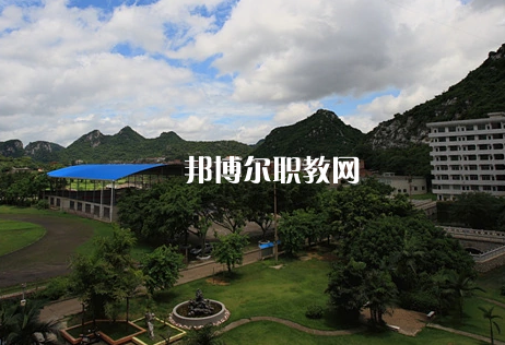 廣西商業(yè)學校怎么樣、好不好
