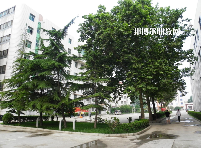 華寧縣職業(yè)高級中學2022年招生辦聯(lián)系電話