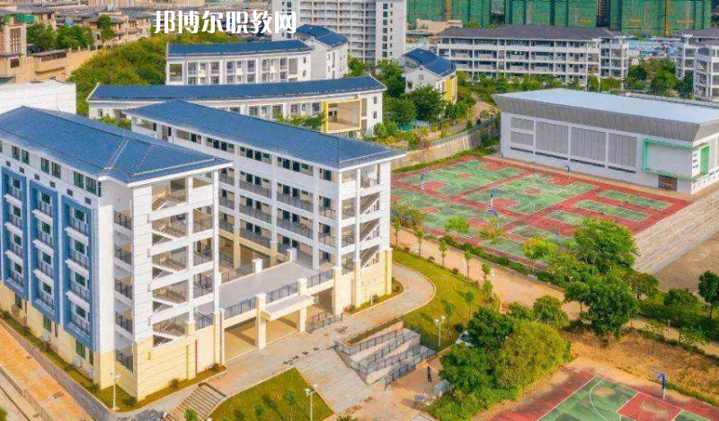 梅州英才外語(yǔ)學(xué)校2022年報(bào)名條件、招生要求、招生對(duì)象