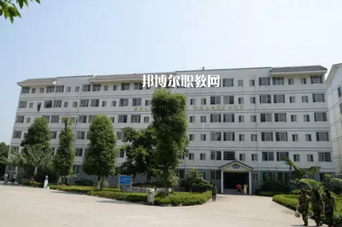 姚安縣職業(yè)高級中學(xué)2022年報名條件、招生要求、招生對象