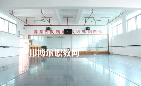 廣西藝術(shù)學(xué)校2022年報(bào)名條件、招生要求、招生對(duì)象
