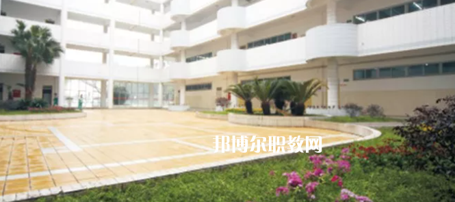 成都市現(xiàn)代制造職業(yè)技術(shù)學校2022年招生簡章