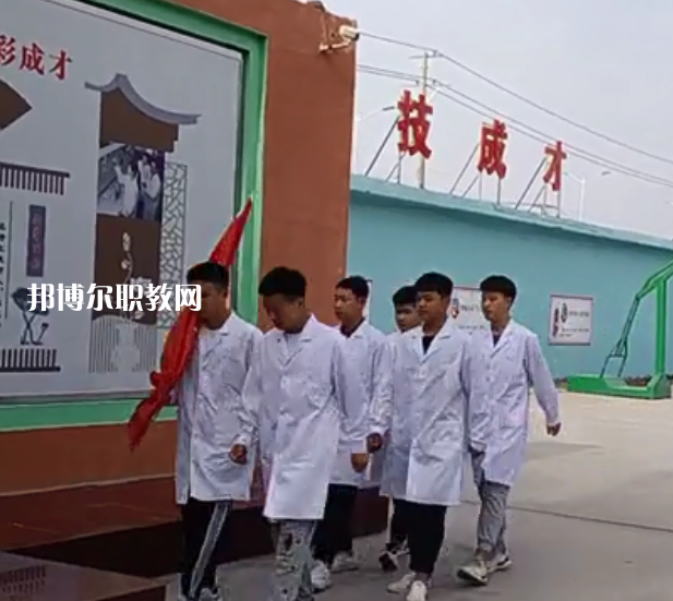 邢臺(tái)英才醫(yī)學(xué)中等專業(yè)學(xué)校2022年報(bào)名條件、招生要求、招生對(duì)象