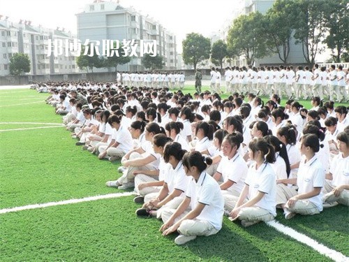 安慶工業(yè)學(xué)校2022年報名條件、招生要求、招生對象