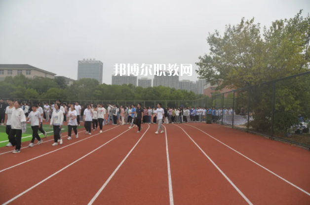 安徽明星科技中專學(xué)校2022年報(bào)名條件、招生要求、招生對象