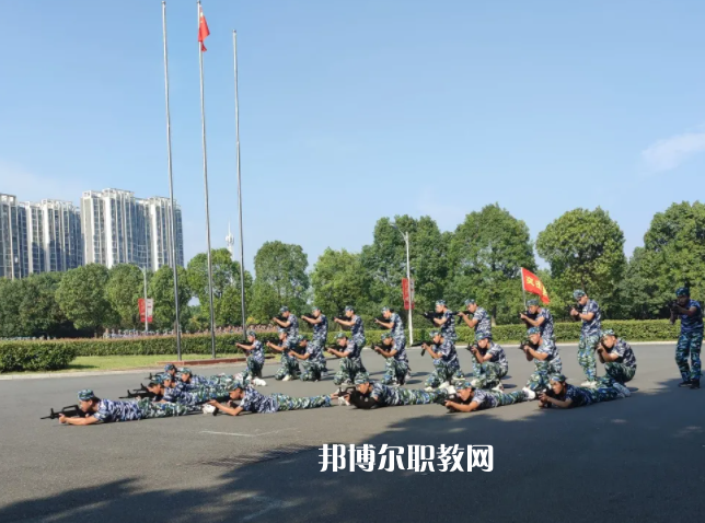 安徽明星科技中專學(xué)校學(xué)校怎么樣、好不好