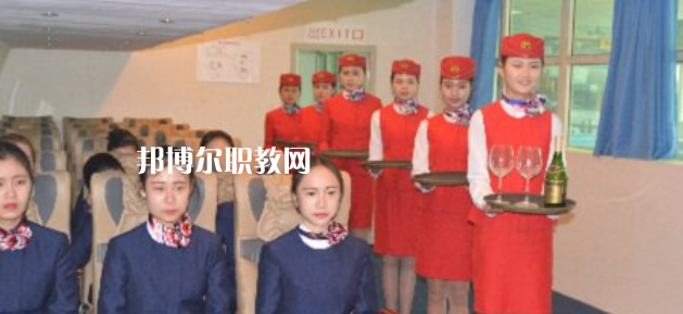 成都翔飛航空職業(yè)技術學校網站網址