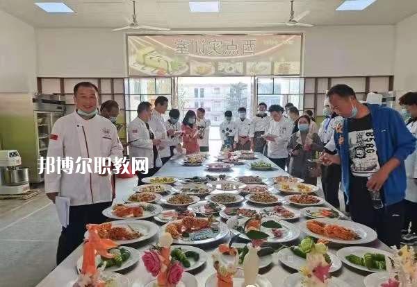 淮北市烈山區(qū)中等專(zhuān)業(yè)學(xué)校2022年報(bào)名條件、招生要求、招生對(duì)象