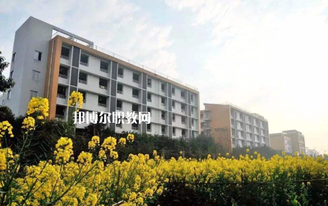 蒙自職業(yè)高級中學(xué)2022年學(xué)費、收費多少
