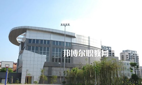 大竹縣職業(yè)中學(xué)2022年學(xué)費(fèi)、收費(fèi)多少