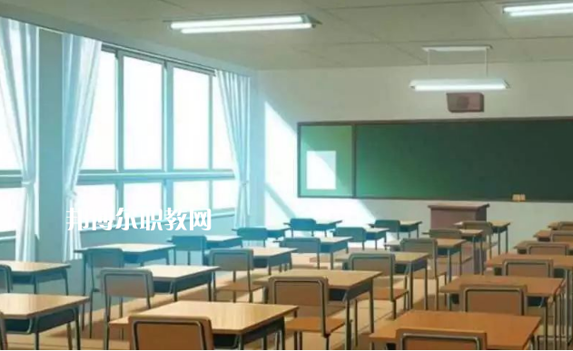 川南職業(yè)技術(shù)學(xué)校2022年報名條件、招生要求、招生對象