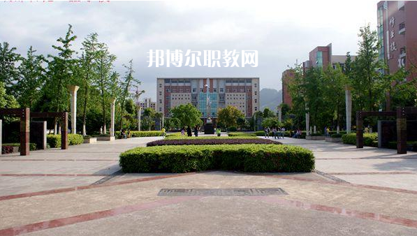 重慶南川隆化職業(yè)中學(xué)校2022年報(bào)名條件、招生要求、招生對象